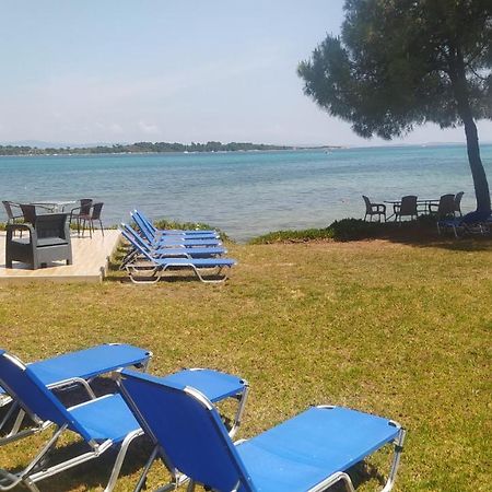 Studios Efi Beach فوروفورو المظهر الخارجي الصورة
