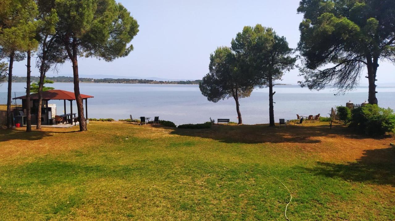 Studios Efi Beach فوروفورو المظهر الخارجي الصورة