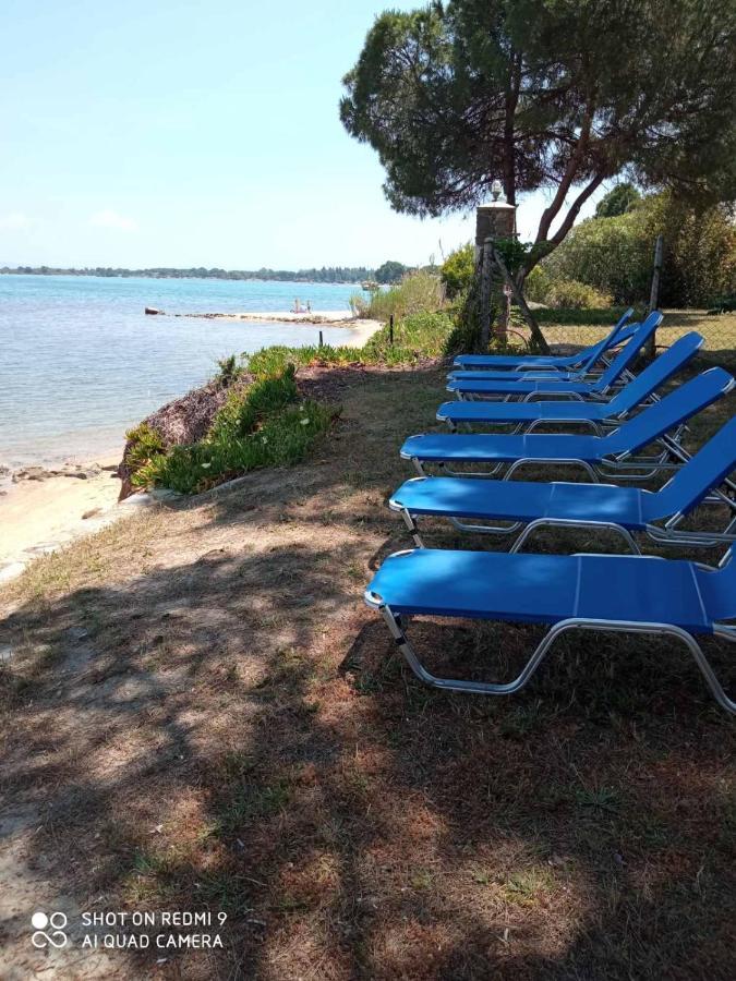 Studios Efi Beach فوروفورو المظهر الخارجي الصورة