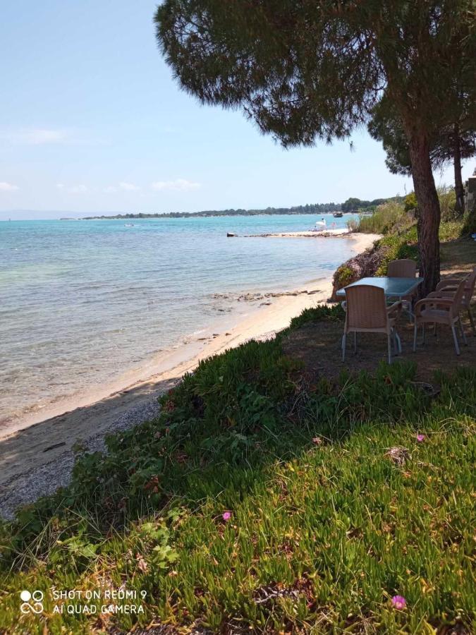 Studios Efi Beach فوروفورو المظهر الخارجي الصورة