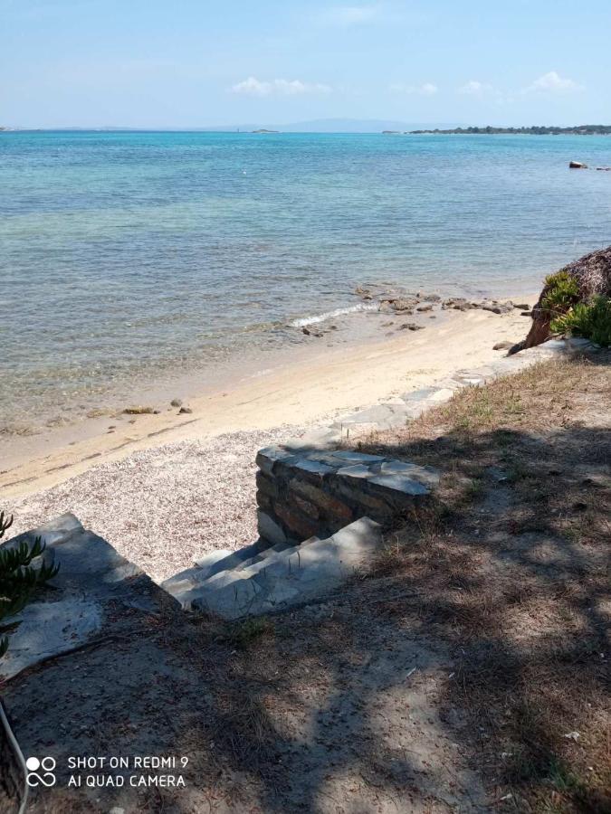 Studios Efi Beach فوروفورو المظهر الخارجي الصورة
